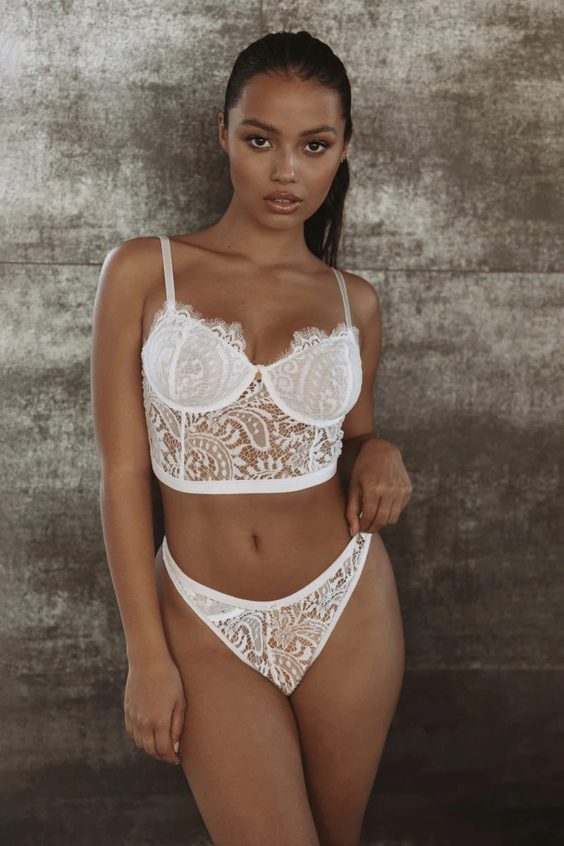 Sexy Underwear Lace See-through Three-Point Temptation Bra Panties Two-Piece Suit