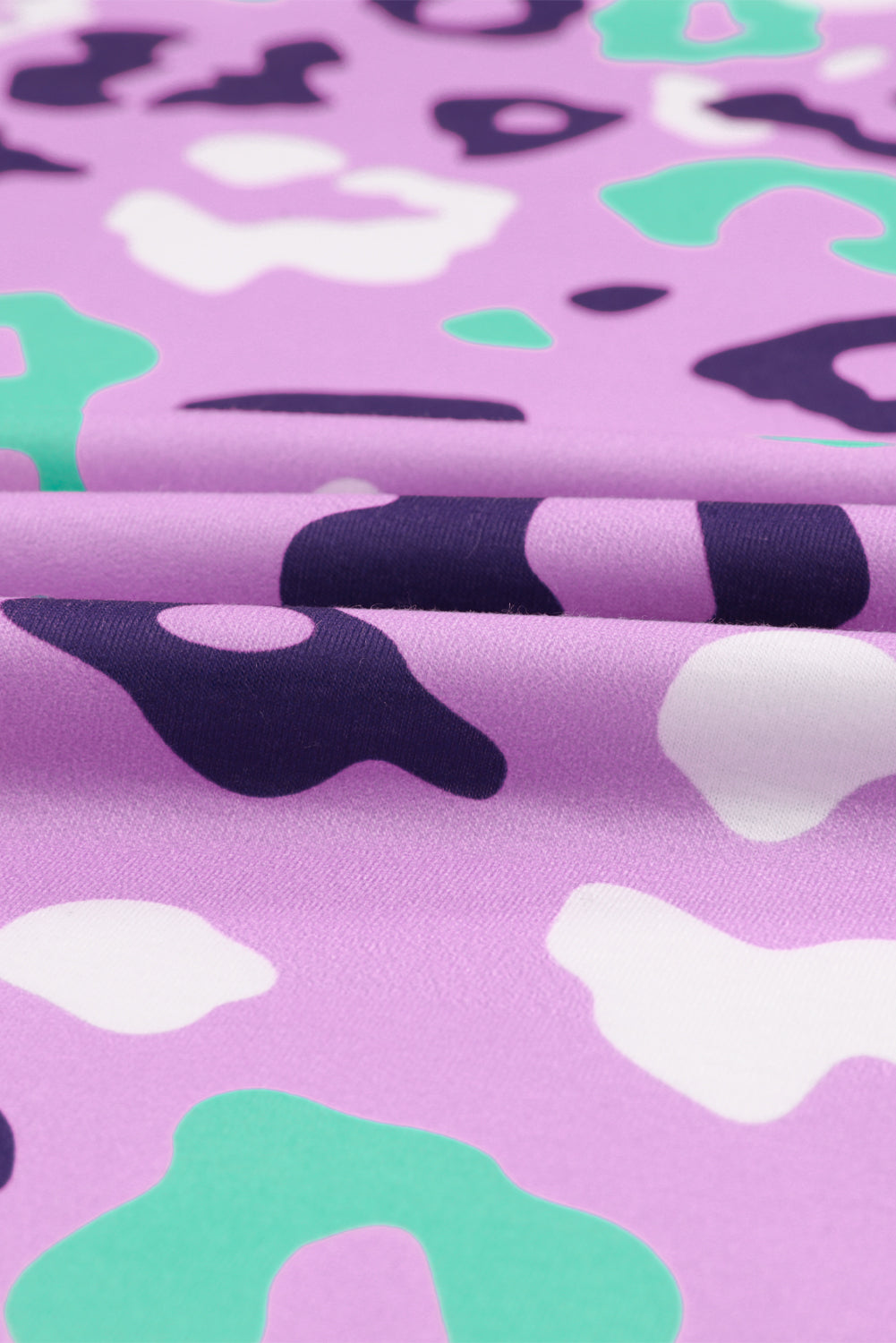 Purple Leopard Kiss Print Plus Size Short Sleeve Tee