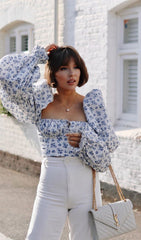 BUBBLE SLEEVE WAISTBAND TOP IN BLUE