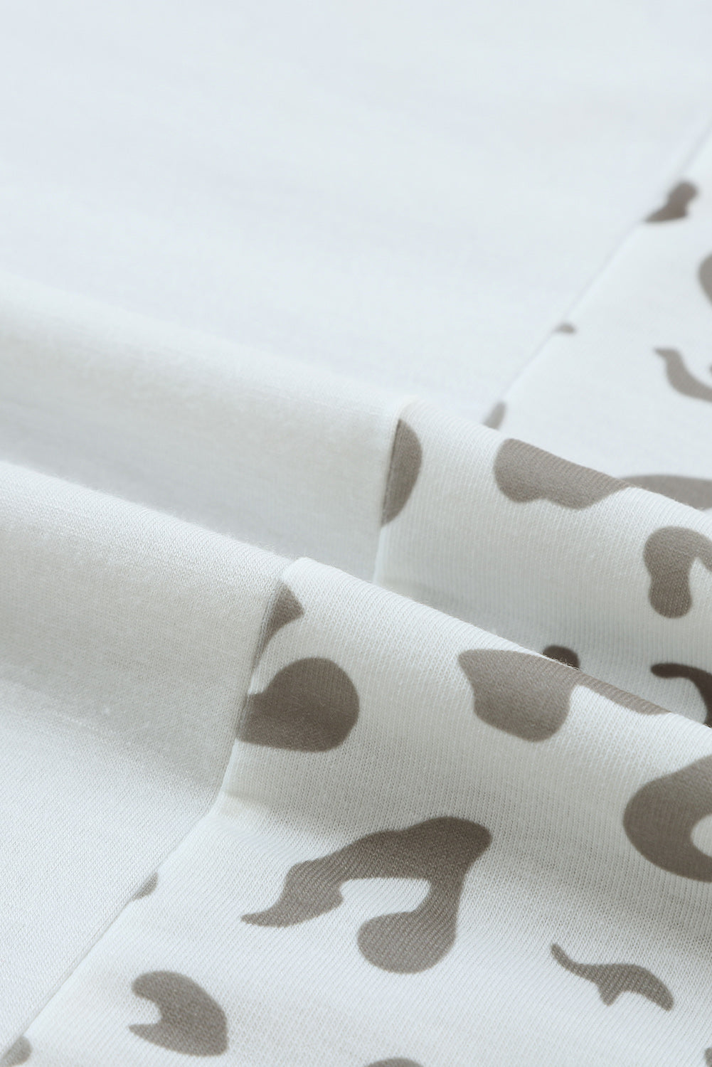 White Plus Size Leopard Patchwork Short Sleeve Top