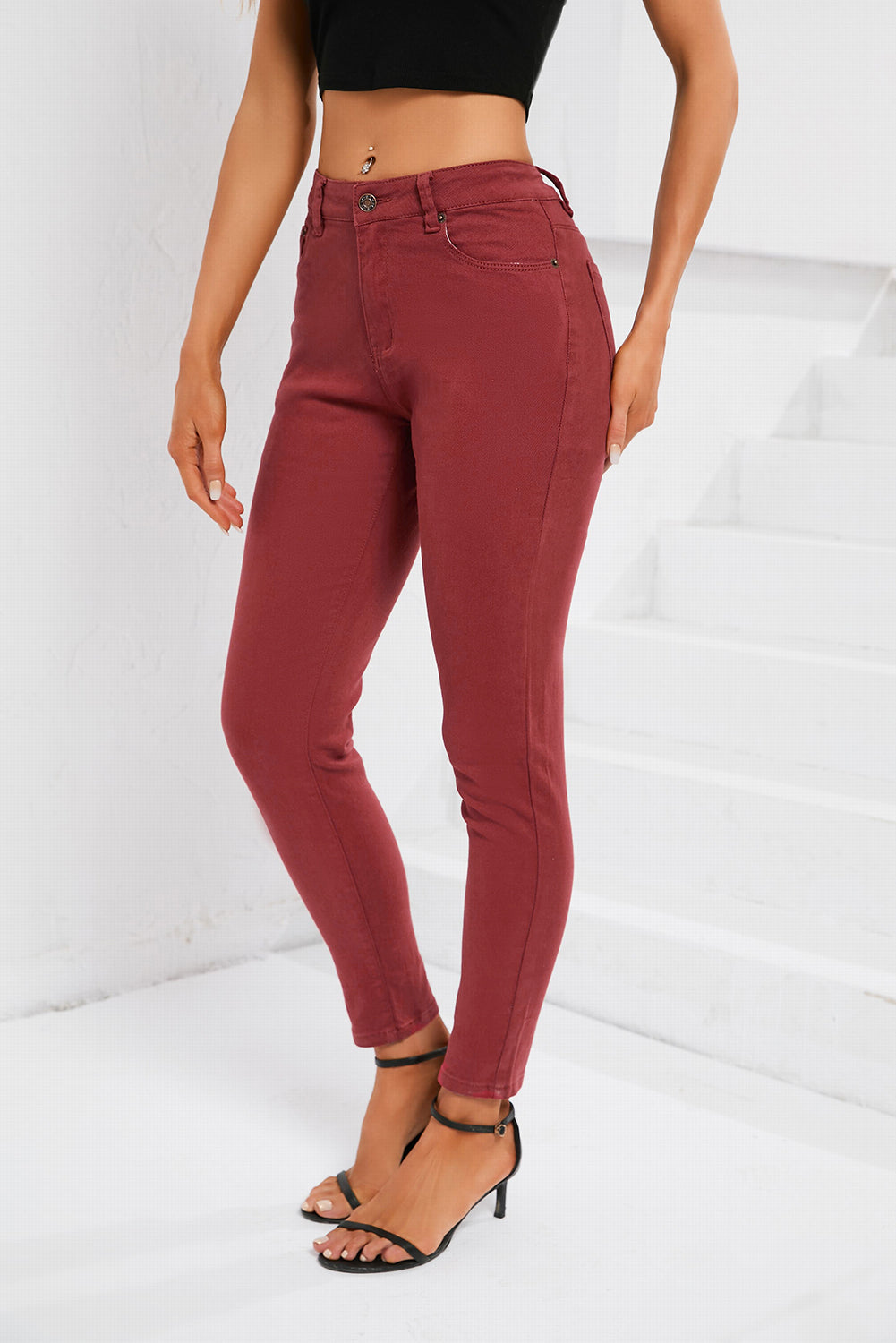 Mid Rise Solid Color Skinny Jeans